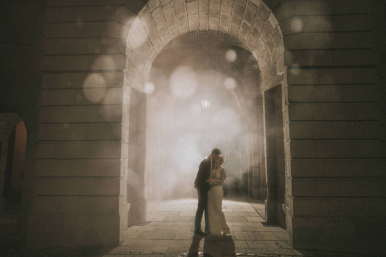 Dublin-fine-art-documentary-wedding-photography- 0001 157